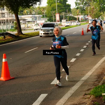 Runner Photo 7674013
