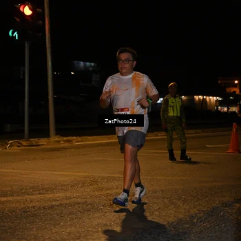 Runner Photo 7674022