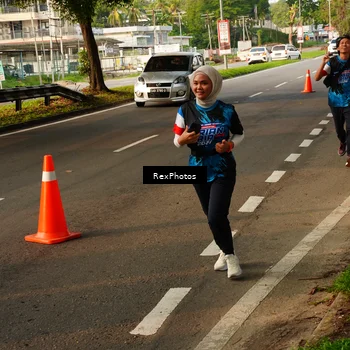 Runner Photo 7674027