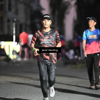 Runner Photo 7674030