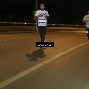 Runner Photo 7674061
