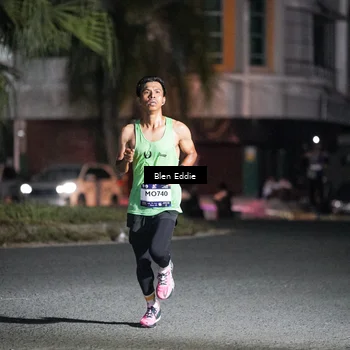Runner Photo 7674078