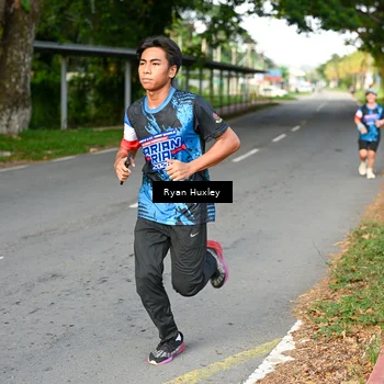 Runner Photo 7674081