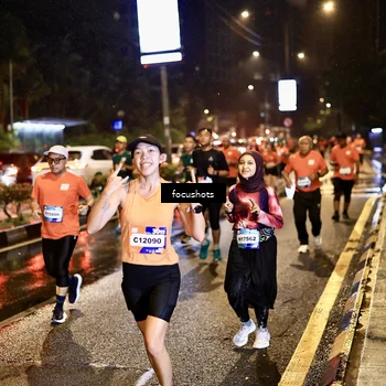 Runner Photo 7674097