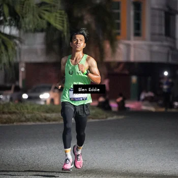 Runner Photo 7674099