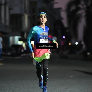 Runner Photo 7674105