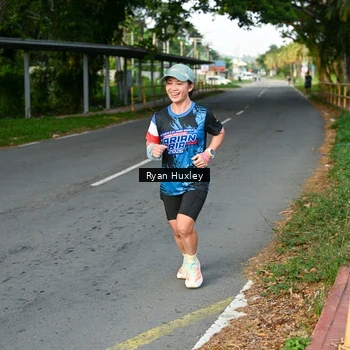 Runner Photo 7674107