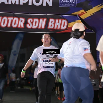 Runner Photo 7674118