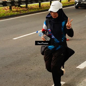 Runner Photo 7674121
