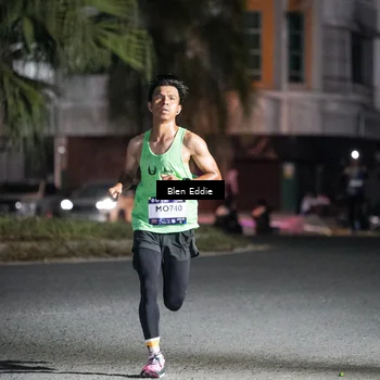Runner Photo 7674123