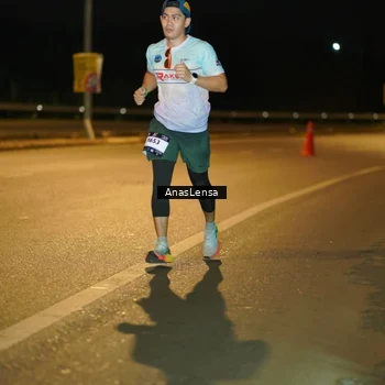 Runner Photo 7674139