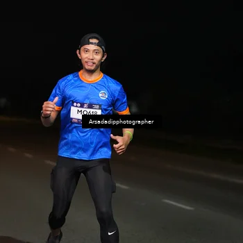 Runner Photo 7674142