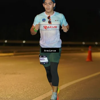 Runner Photo 7674146