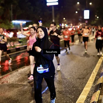 Runner Photo 7674151