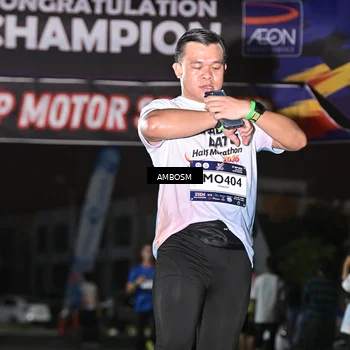 Runner Photo 7674156