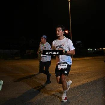 Runner Photo 7674162