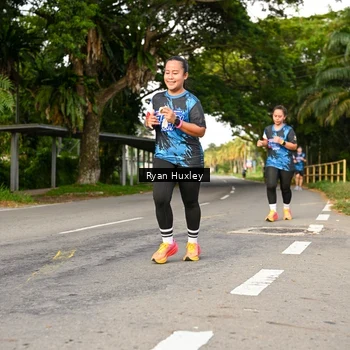 Runner Photo 7674192