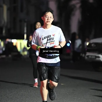 Runner Photo 7674202