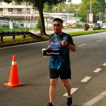 Runner Photo 7674206