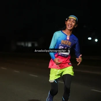 Runner Photo 7674208