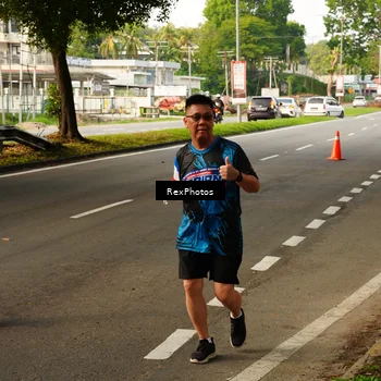 Runner Photo 7674220
