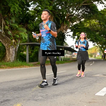 Runner Photo 7674221