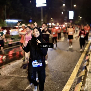 Runner Photo 7674225