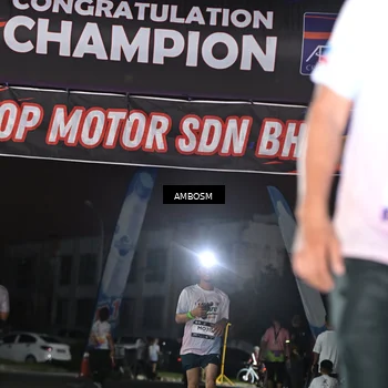 Runner Photo 7674227