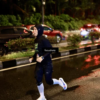 Runner Photo 7674236