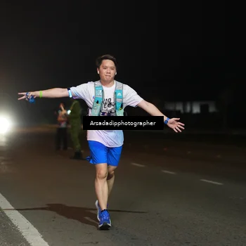 Runner Photo 7674256