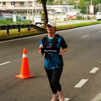 Runner Photo 7674280