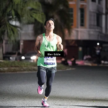 Runner Photo 7674285