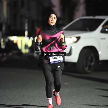 Runner Photo 7674289