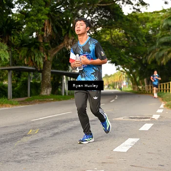 Runner Photo 7674303