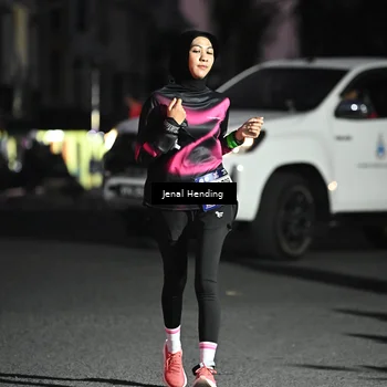 Runner Photo 7674308