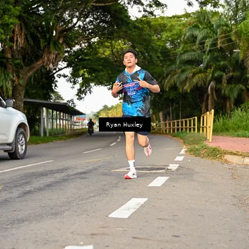 Runner Photo 7674311