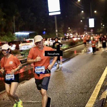 Runner Photo 7674313