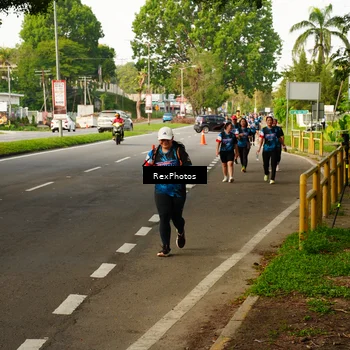 Runner Photo 7674348
