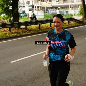 Runner Photo 7674366