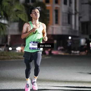 Runner Photo 7674367
