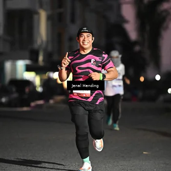 Runner Photo 7674408