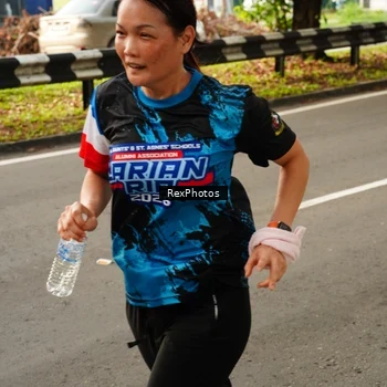 Runner Photo 7674413