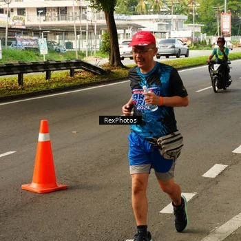 Runner Photo 7674432