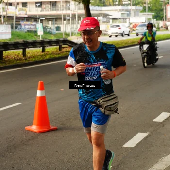 Runner Photo 7674460