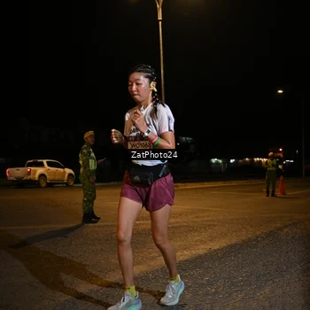 Runner Photo 7674472