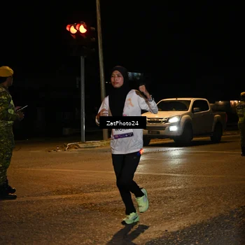 Runner Photo 7674475