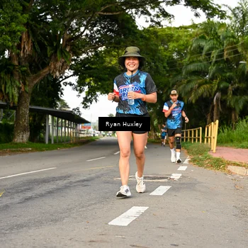Runner Photo 7674480