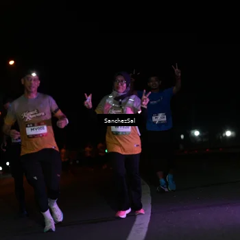 Runner Photo 7674487