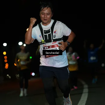 Runner Photo 7674488
