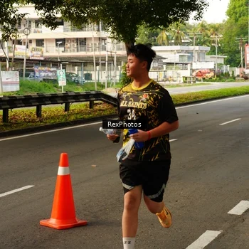 Runner Photo 7674489